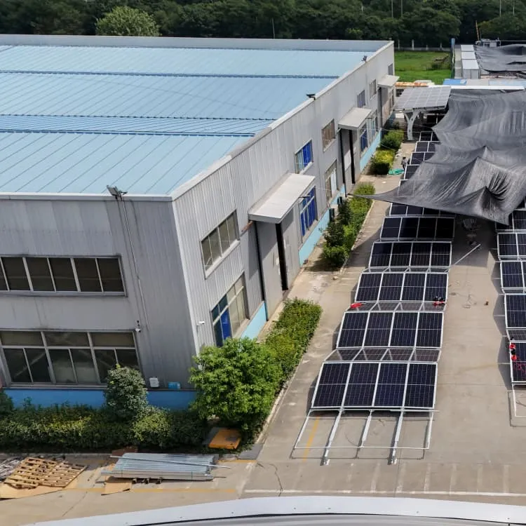 Storage batteries and flow batteries