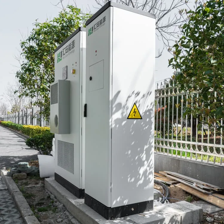 Mobile energy storage battery for construction sites